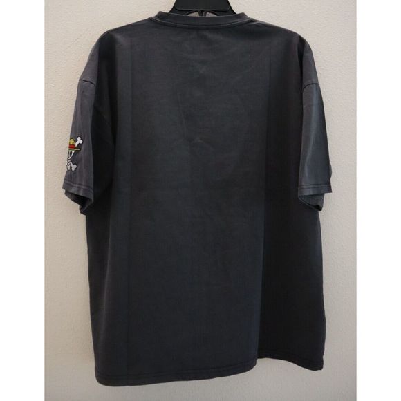 One Piece Men's Sz Medium Gray Roronoa Zoro Crew Neck Cotton T-Shirt - Picture 2 of 6